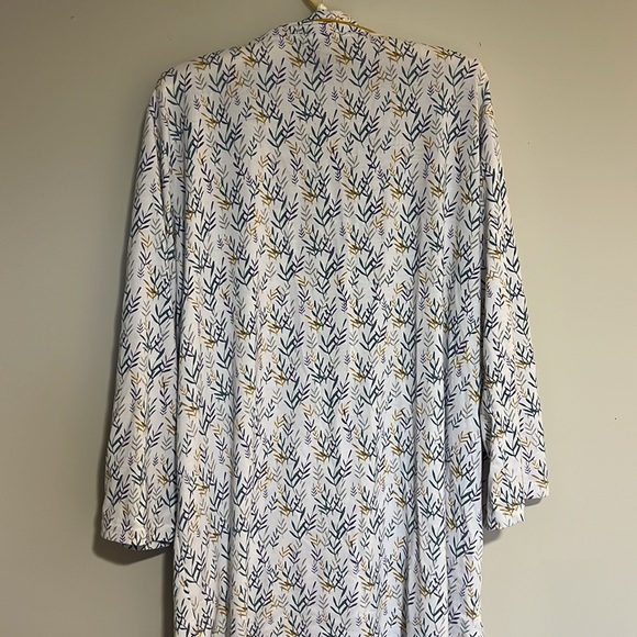 Lotus Nightgown. Lightly worn. - Picture 4 of 7
